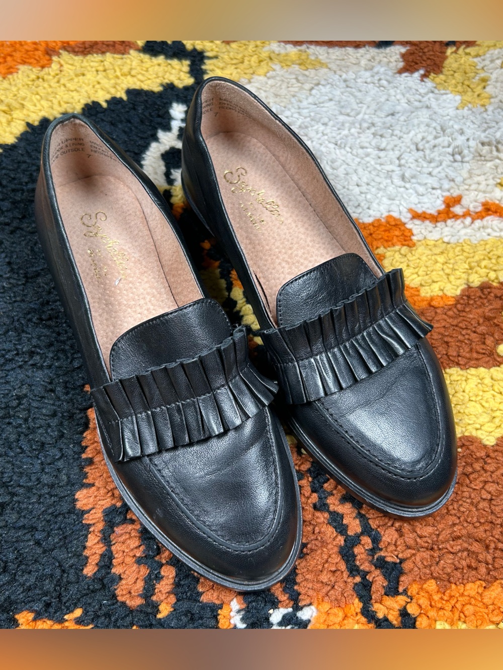 Boss Babe, SEYCHELLES, Powerful Loafer!!